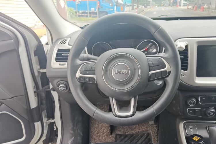 Used Jeep Compass 2020 220T Automatic Leading Edition