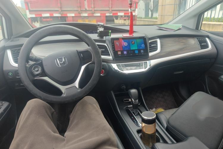 Used Honda Jade 2017 1.8L automatic Comfort version 5 seats
