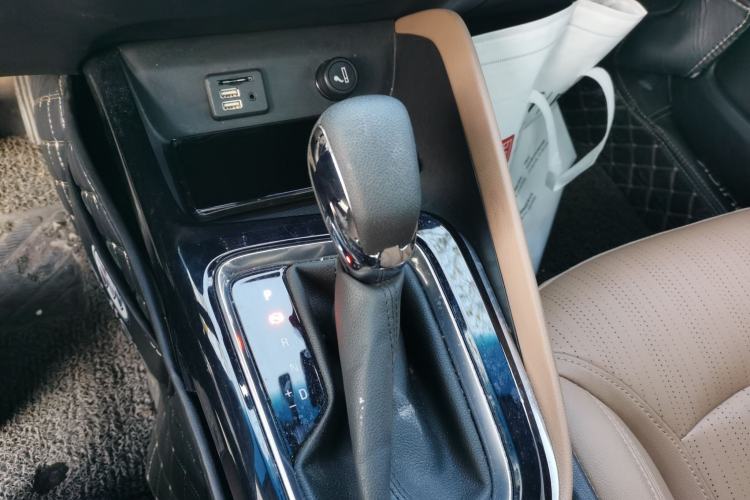 Used Buick GL6 2021 323T Mild Hybrid Connect Luxury Model
