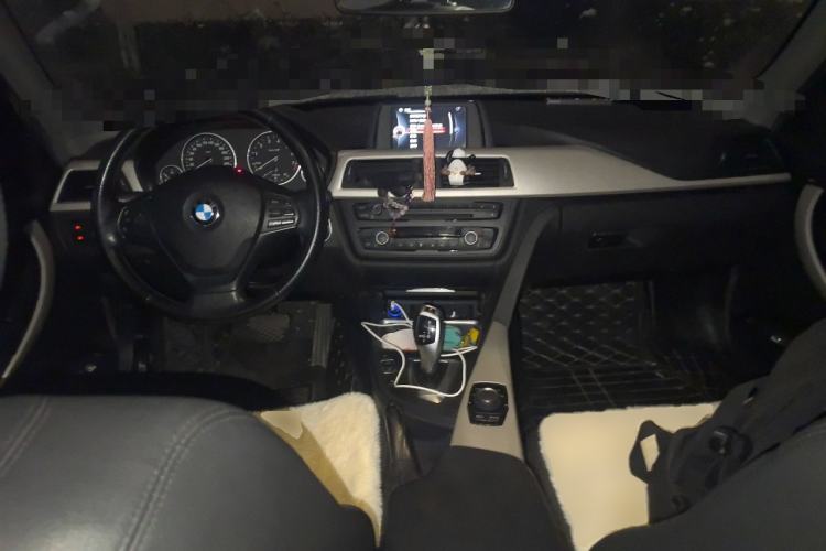 Used BMW 3 Series 2014 320i Active Edition
