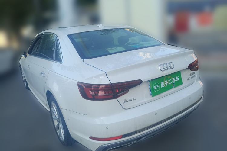 Used Audi A4L 2019 40 TFSI Fashion Edition China VI Emission Standard
