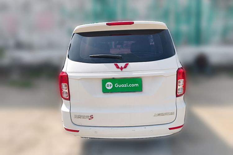 Used Wuling Hongguang 2019 1.5L S Comfort Edition China VI LAR Rear