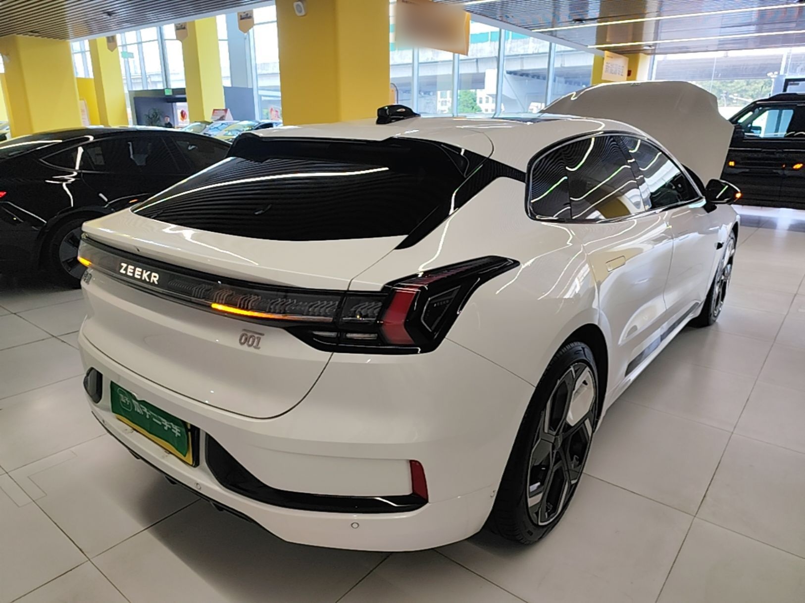 Zeekr 001 2023 YOU Edition 100 kWh — снимка 6