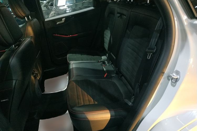 Used Ford Escape 2024 EcoBoost 245 Four-Wheel Drive ST-Line Pro Trim