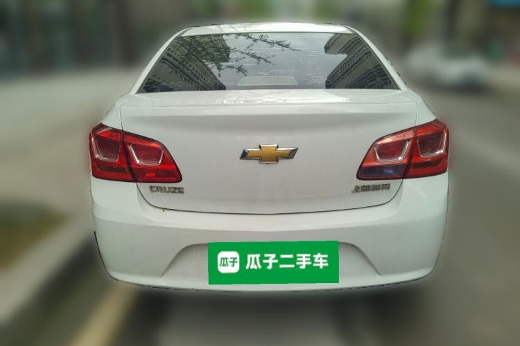 Used Chevrolet Cruze 2015 1.5L Classic SL MT Rear