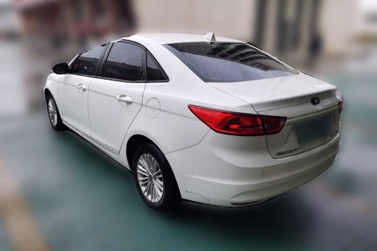 Used Ford Escort 2015 1.5L Automatic Comfort Edition