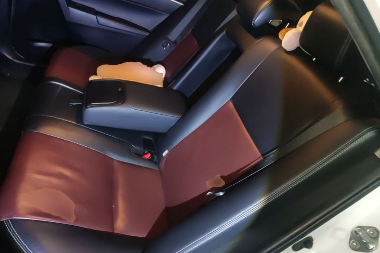 Used Toyota Corolla 2018 Dual-Engine 1.8L E-CVT Smart Edition