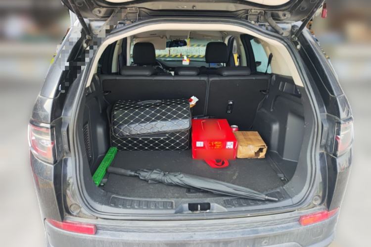 Used Land Rover Discovery Sport 2020 200 PS Family Edition