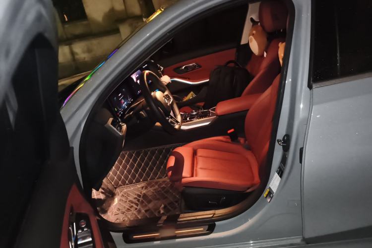 Used BMW i3 2025 eDrive 35 L Left Front Seat