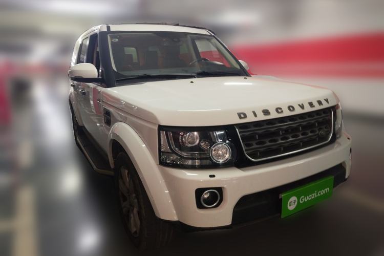 Used Land Rover Discovery 2016 3.0 SC V6 SE Front Right 45 Deg