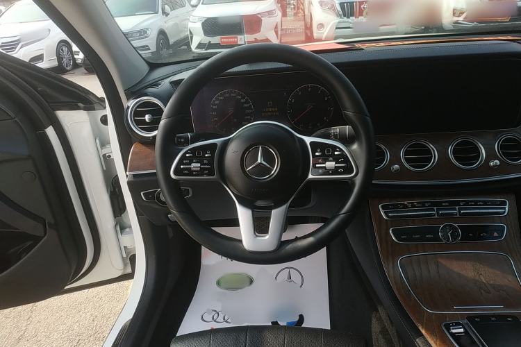 Used Mercedes-Benz E-Class 2019 E 200 L
