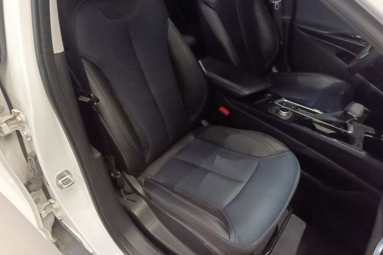 Used Buick Velite 6 2022 Plug-in Hybrid Connected Smart Edition Right Front Seat