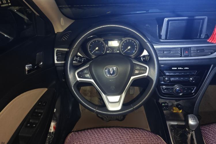 Used CHANGAN Alsvin V7 2015 1.6L Manual Enjoyment Model China V Standard Steering Wheel