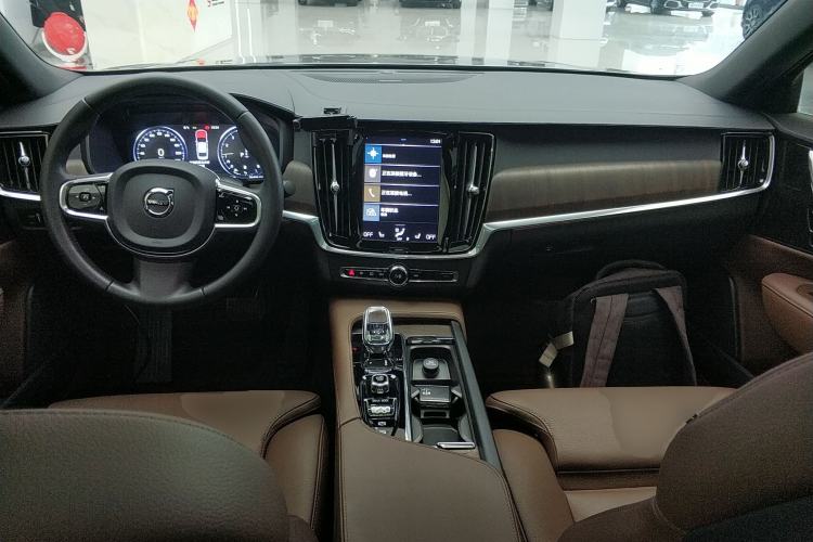 Used Volvo S90 2021 B5 Zhiyuan Luxury Edition