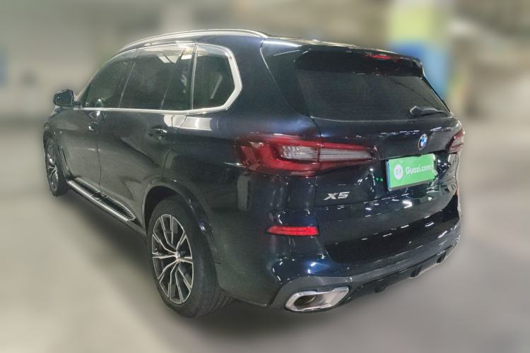 Used BMW X5 2022 Restyled xDrive 30Li M Sport Package
