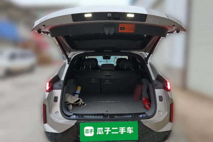 Used Lynk & Co 08 EM-P 2023 120km Long-Range Pro