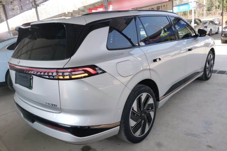 Used Dongfeng eπ eπ008 2024 210Max Range-Extended Version 6 Seats
