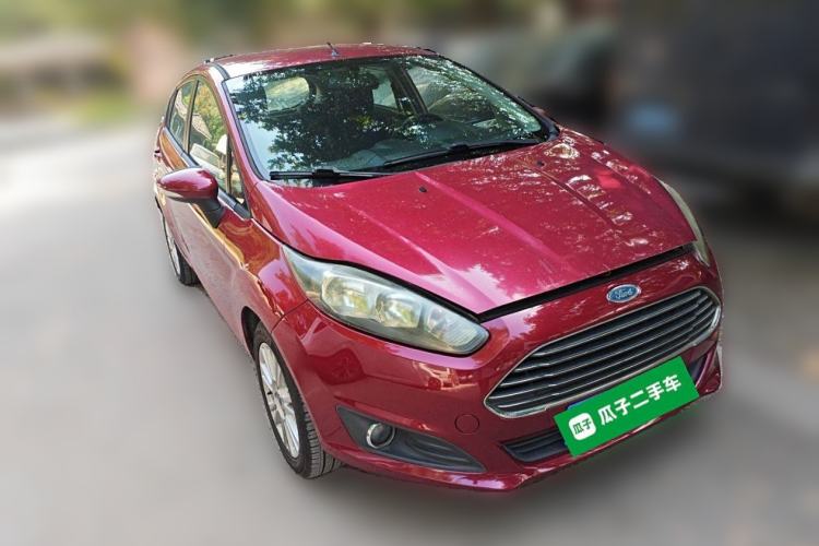 Used Ford Fiesta 2013 Hatchback 1.5L Automatic Fashion Edition Front Right 45 Deg