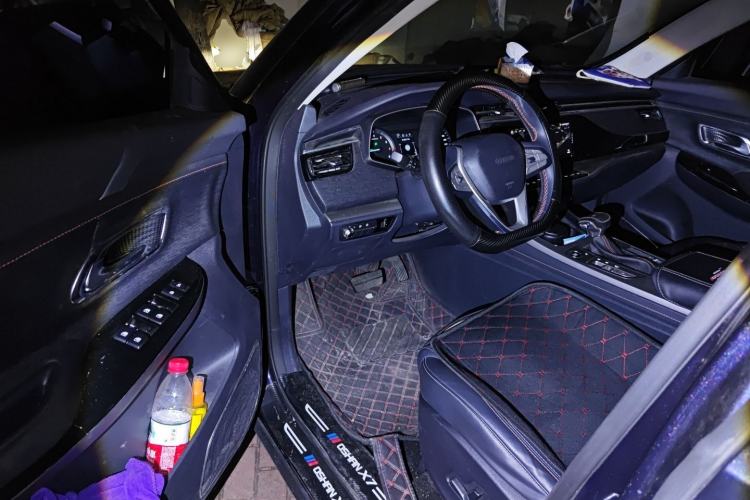Used CHANGAN OSHAN X7 2020 1.5T Automatic Luxury Model

