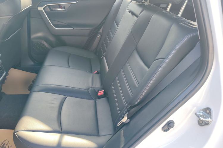 Used Toyota RAV4 2023 2.0L CVT Two-Wheel Drive 20th Anniversary Platinum Edition