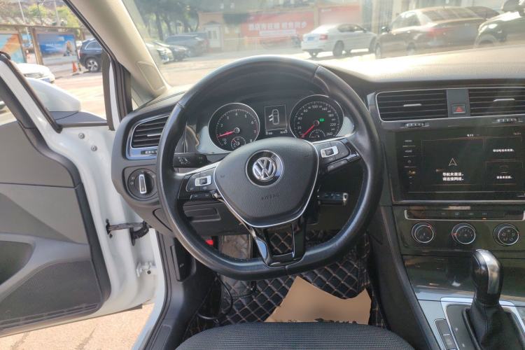 Used Volkswagen Golf 2020 280TSI DSG Comfort Version Steering Wheel