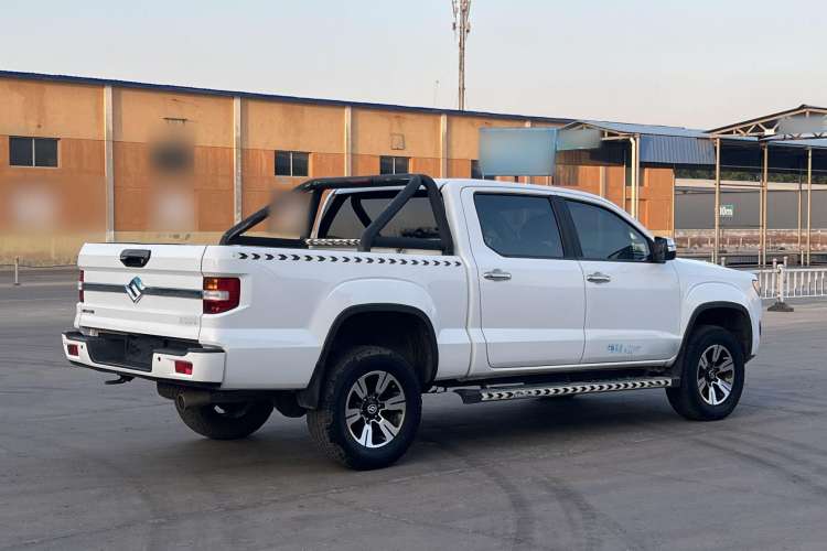 Used Huanghai N3 2017 2.5T Manual Two-Wheel Drive Ultimate Edition JE4D25Q5A