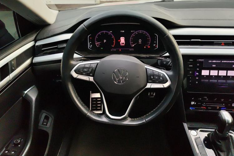 Used Volkswagen FAW-Volkswagen CC 2021 Estate Car 330TSI Hunter Vision Edition Steering Wheel