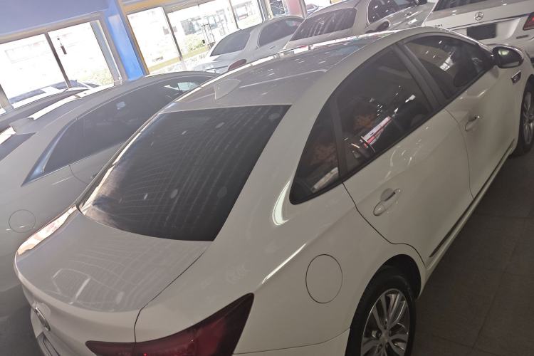 Used Buick GT 2018 18T Automatic Elite Model