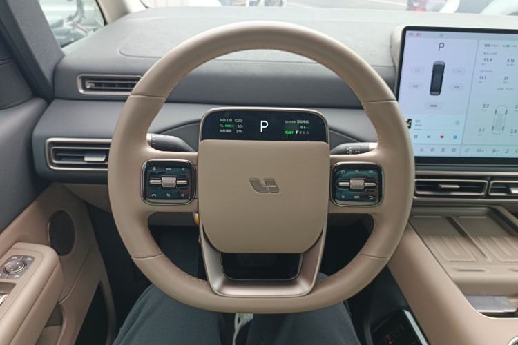 Used Li Auto MEGA 2025 Home Family Special Edition Steering Wheel