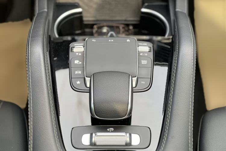 Used Mercedes-Benz GLE 2023 GLE 350 4MATIC Coupe SUV Fashion Model