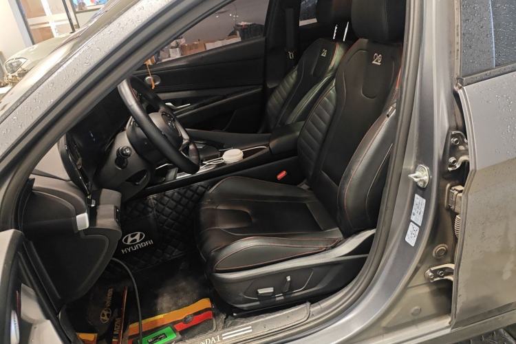 Used Hyundai Elantra 2022 1.5L CVT 20th Anniversary Edition Left Front Seat