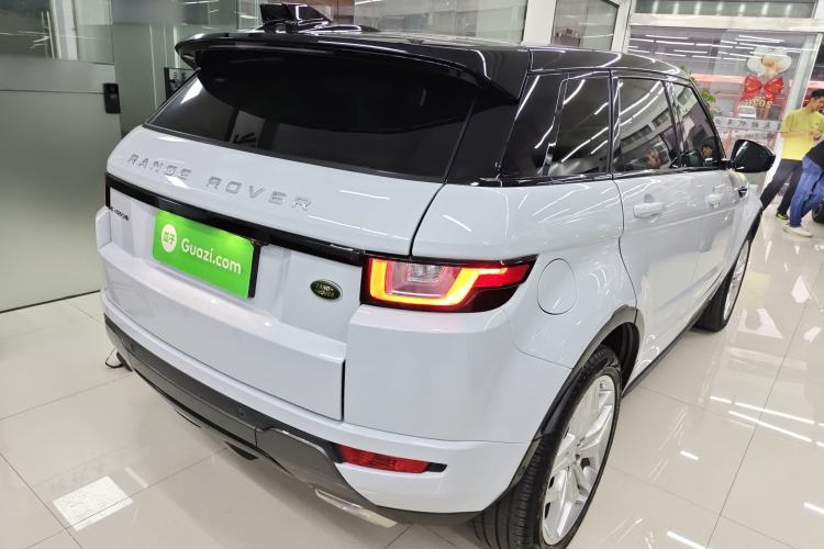 Used Land Rover Range Evoque 2017 2.0T HSE DYNAMIC All-Wheel Drive Edition
