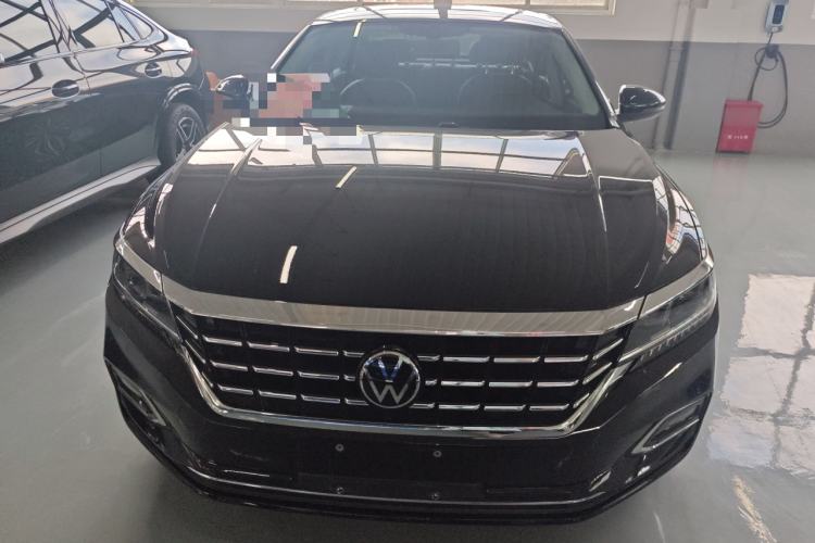 Used Volkswagen Passat 2020 380TSI Luxury Edition China VI
