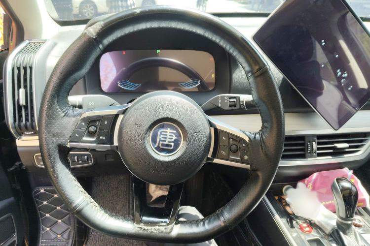 Used BYD Tang 2018 2.0T Automatic SmartConnect Prestige 7-Seater China V Standard
