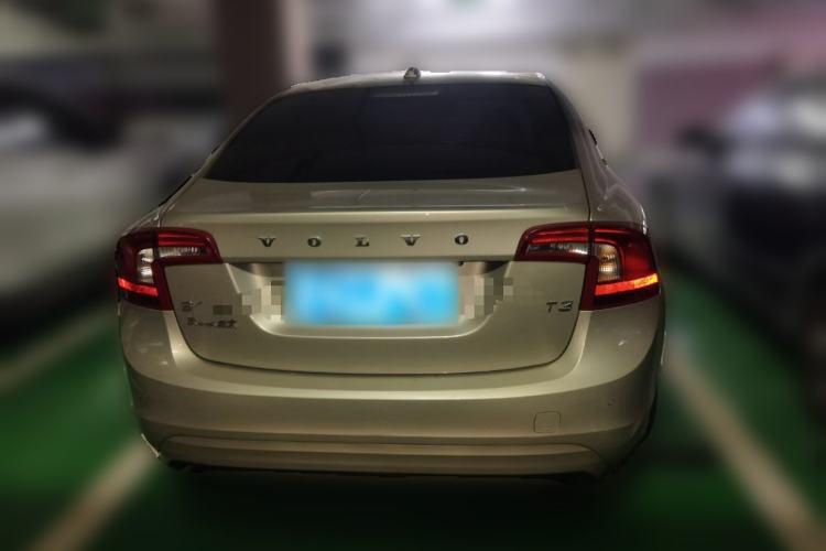 Used Volvo S60 2018 S60L T3 Smart Upgrade Edition
