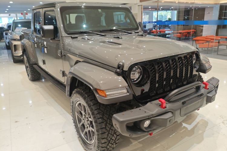 Used Jeep Gladiator 2022 3.6L Pioneer Edition

