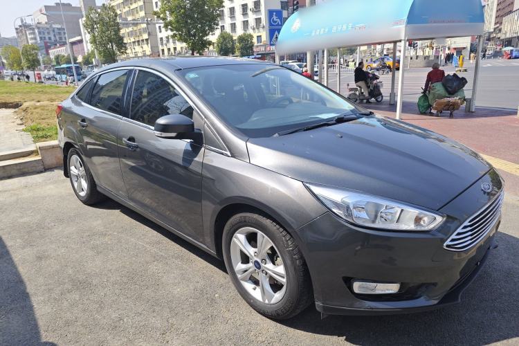 Used Ford Focus 2015 Sedan 1.6L Manual Comfort Model