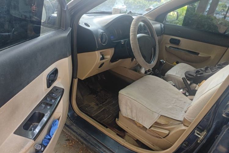 Used Wuling Hongguang 2010 1.4L Luxury Model
