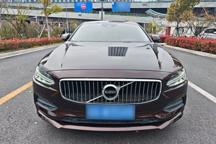 Used Volvo S90 2018 T5 Zhiyuan Edition Front