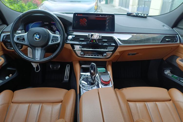 Used BMW 6 Series GT 2021 Restyled 630i M Sport Package Center Console