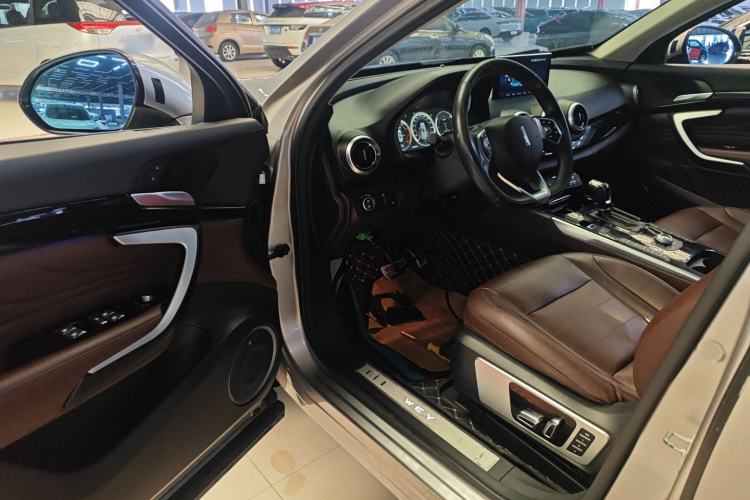 Used Wey VV7 2017 2.0T Flagship Model
