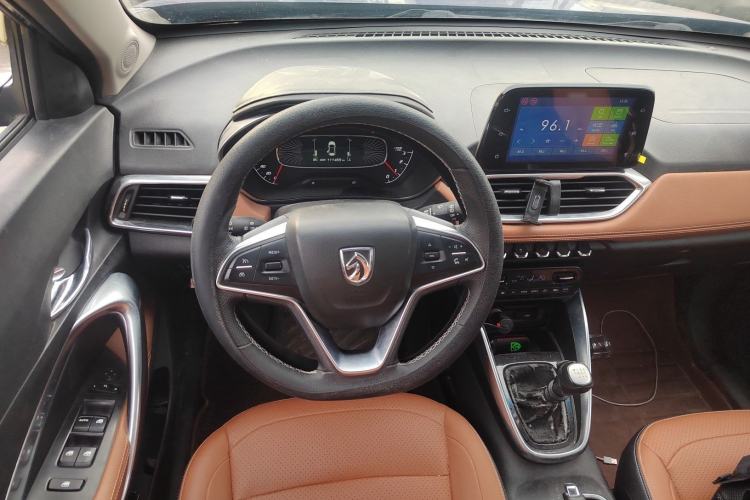 Used Baojun 510 2017 1.5L Manual Luxury Model
