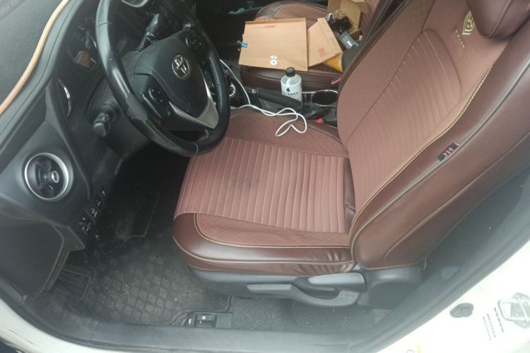 Used Toyota Corolla 2017 Revised Dual-Engine 1.8L E-CVT Elite Edition Left Front Seat