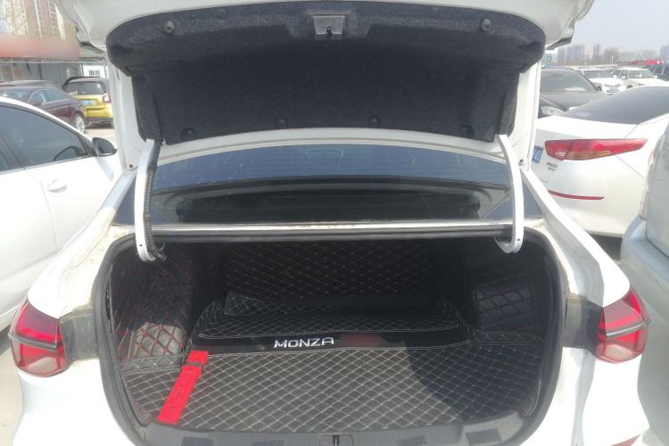 Used Chevrolet Monza 2019 RS 330T Automatic Comfort Edition China VI Standard