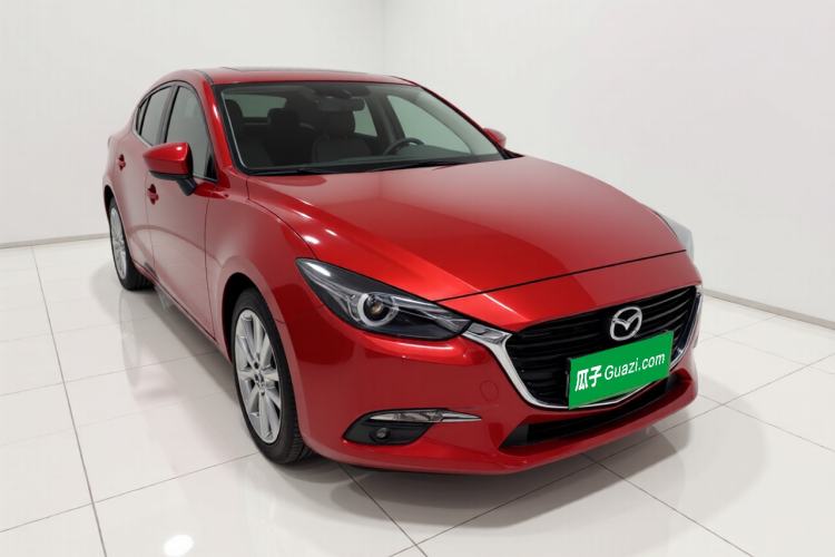Used Mazda Mazda 3 Axela 2017 Hatchback 2.0L Automatic Sport Model China V Emission Standard