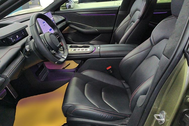 Used Xiaomi Auto SU7 2024 Four-Wheel Drive Ultra-Long Range Advanced Intelligent Driving Max Edition Left Front Seat