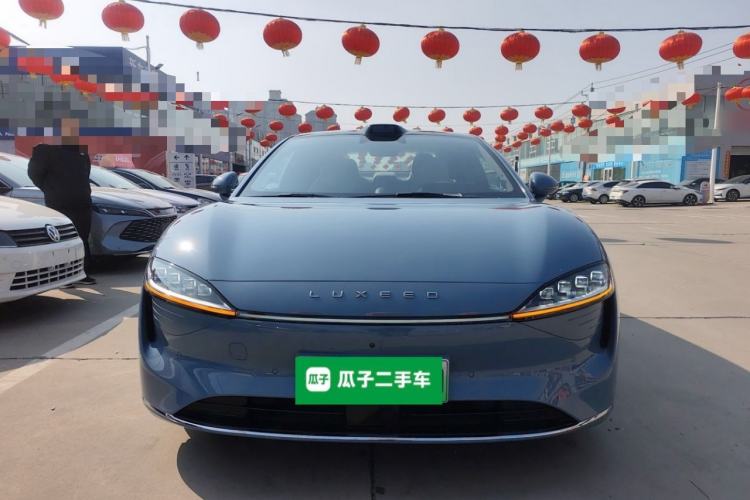 Used Hima Luxeed S7 2025 855 km Max