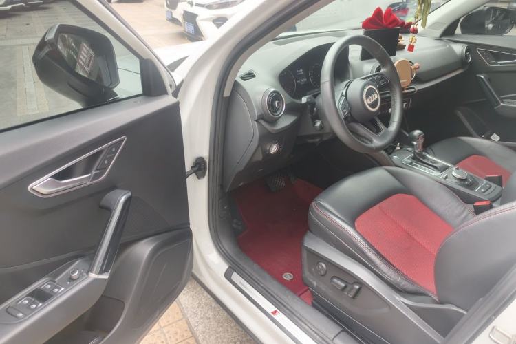 Used Audi Q2L 2020 35 TFSI Fashionable and Elegant Model