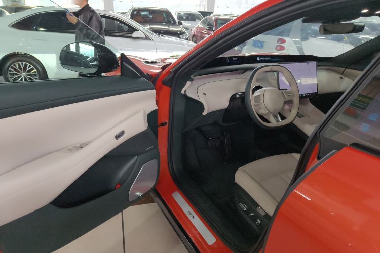 Used Xiaomi Auto YU7 2025 Ultra-Long Range All-Wheel Drive Pro Version