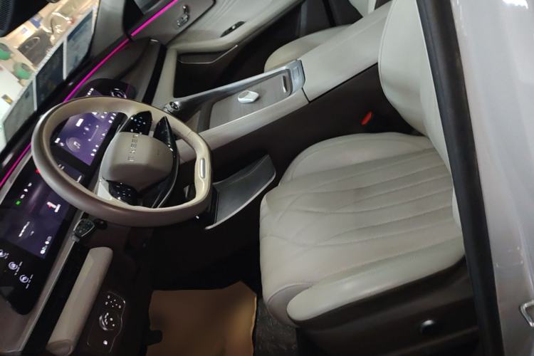 Used EXEED Stellar C-DM 2024 1.5T Long-Range Pro Left Front Seat